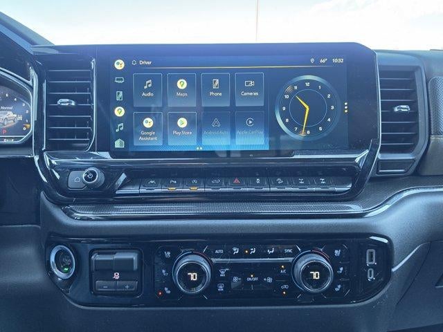 2022 Chevrolet Silverado 1500 Crew Cab Short Box 4-Wheel Drive ZR2