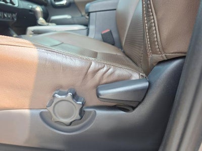 2017 Toyota Tacoma Limited Double Cab 5' Bed V6 4x4 AT (Natl)