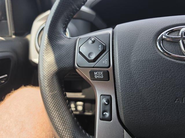 2017 Toyota Tacoma Limited Double Cab 5' Bed V6 4x4 AT (Natl)