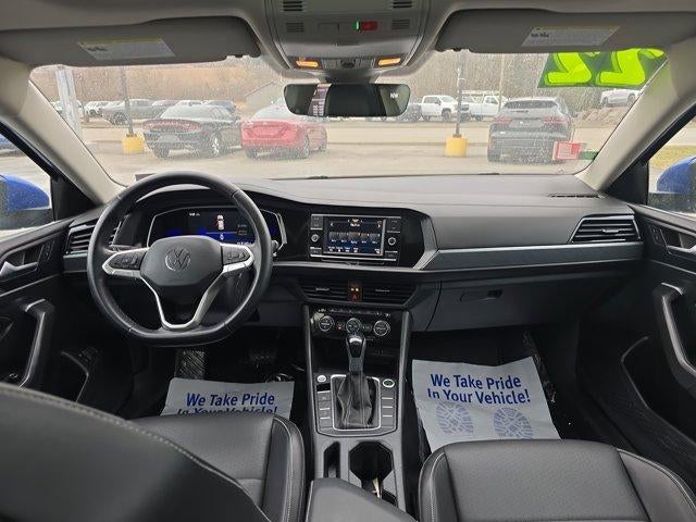 2022 Volkswagen Jetta SE Auto