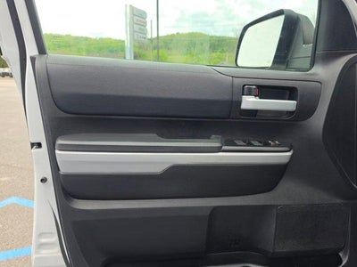 2021 Toyota Tundra 4WD 4WD SR5 CrewMax 5.5' Bed 5.7L (SE)