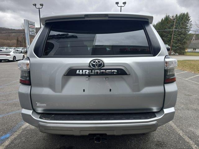2024 Toyota 4Runner TRD Off Road 4WD (Natl)