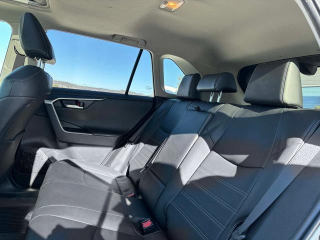 2019 Toyota RAV4 Limited AWD (GS)