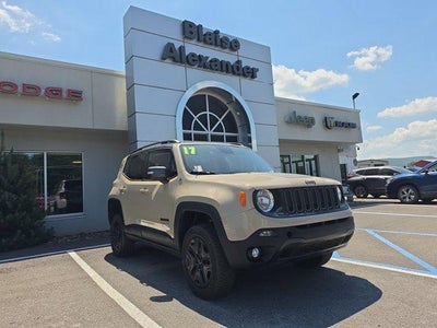 2017 Jeep Renegade Deserthawk 4x4 *Ltd Avail*