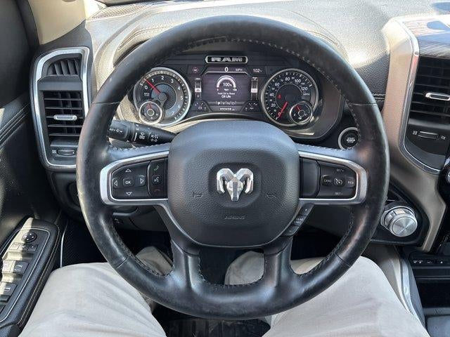 2019 RAM 1500 Laramie 4x4 Crew Cab 5'7" Box