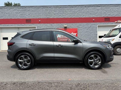 2025 Ford Escape ST-Line Select AWD