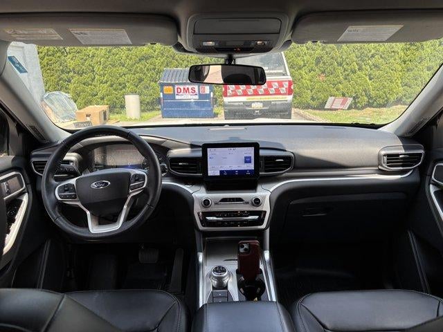 2022 Ford Explorer XLT 4WD