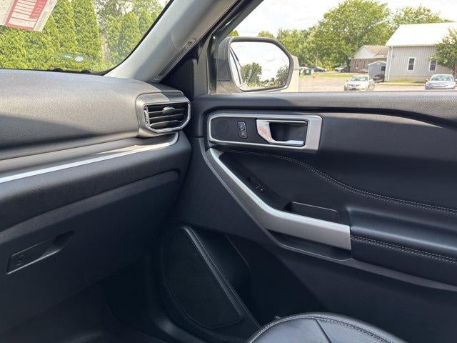 2022 Ford Explorer XLT 4WD