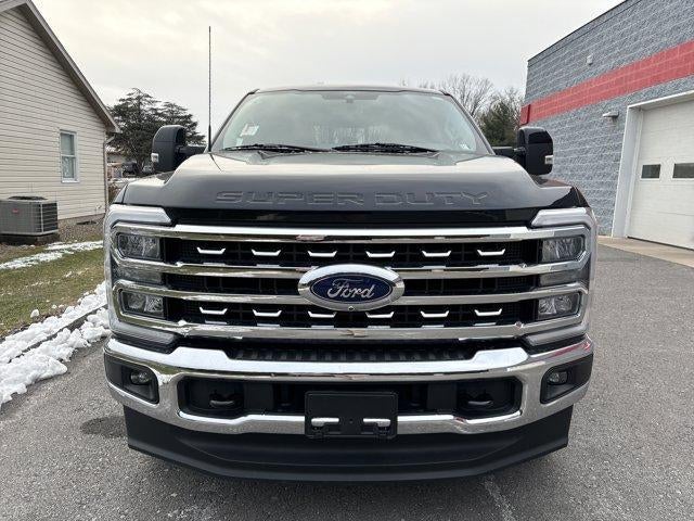 2024 Ford Super Duty F-350 SRW LARIAT 4WD Crew Cab 6.75' Box