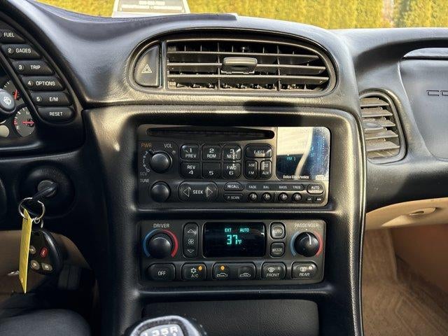 2003 Chevrolet Corvette Base