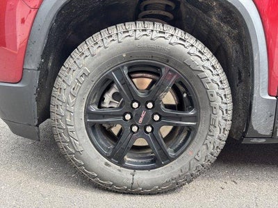 2022 GMC Acadia AWD AT4