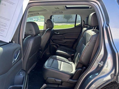 2021 GMC Acadia AWD AT4