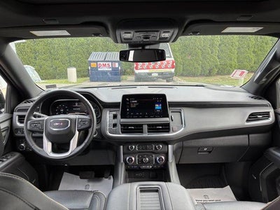 2023 GMC Yukon XL 4WD 4dr SLT