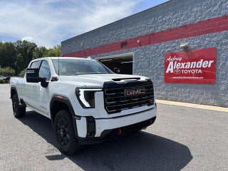 2025 GMC Sierra 2500 HD Crew Cab Standard Box 4-Wheel Drive AT4