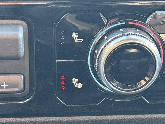 2025 GMC Sierra 1500 Crew Cab Short Box 4-Wheel Drive SLT