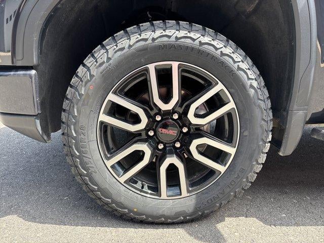 2025 GMC Sierra 1500 Crew Cab Short Box 4-Wheel Drive AT4