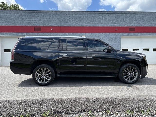 2019 Cadillac Escalade ESV 4WD Luxury