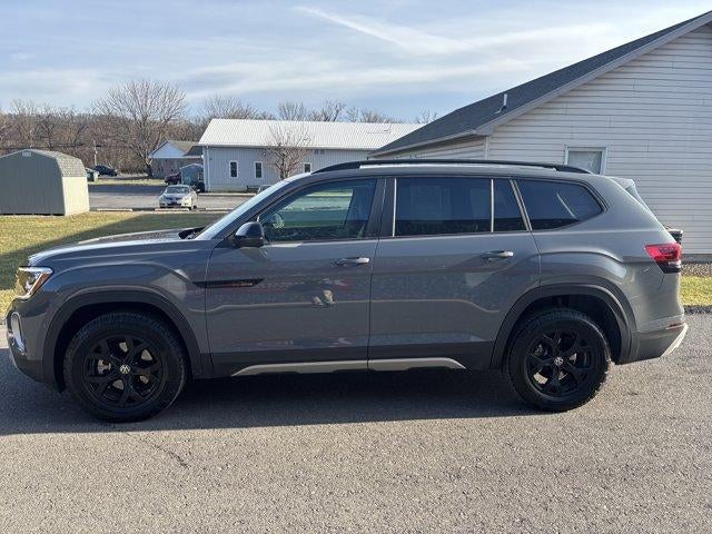 2025 Volkswagen Atlas 2.0T Peak Edition 4MOTION