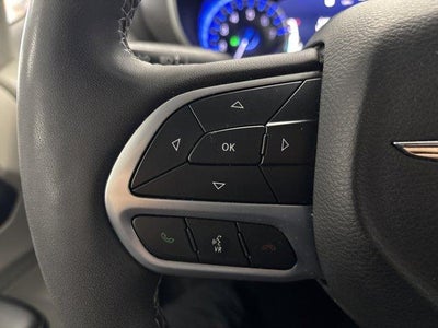 2023 Chrysler Pacifica Touring L FWD