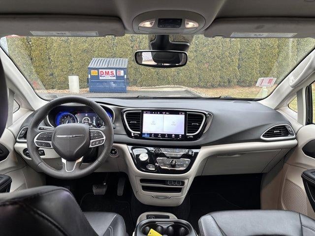 2024 Chrysler Pacifica Touring L FWD