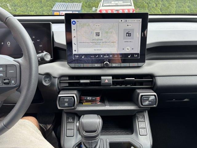 2026 Toyota RAV4 XLE Premium AWD (Natl)