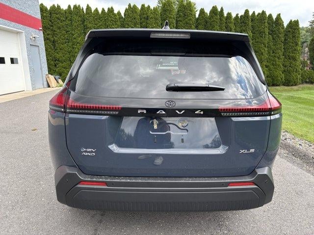 2026 Toyota RAV4 XLE Premium AWD (Natl)