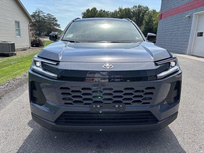 2026 Toyota RAV4 XLE Premium AWD (Natl)