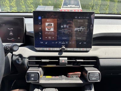 2026 Toyota RAV4 XLE Premium AWD (Natl)