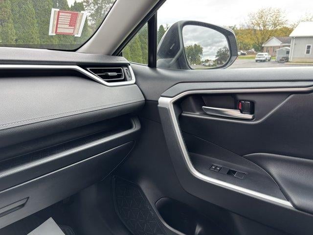 2019 Toyota RAV4 XLE Premium AWD (Natl)