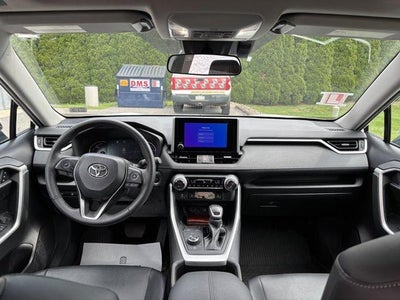 2024 Toyota RAV4 Hybrid XLE Premium AWD (Natl)