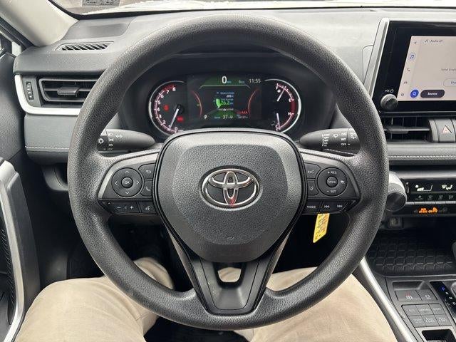 2024 Toyota RAV4 LE AWD (Natl)