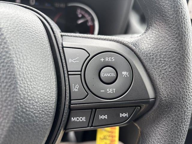 2025 Toyota RAV4 LE AWD (Natl)