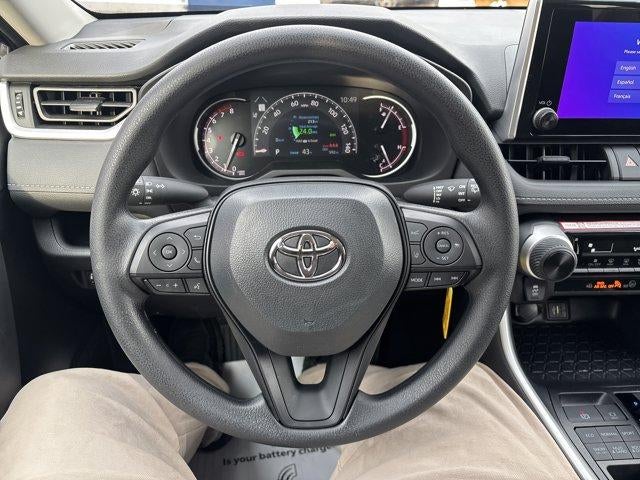 2025 Toyota RAV4 LE AWD (Natl)