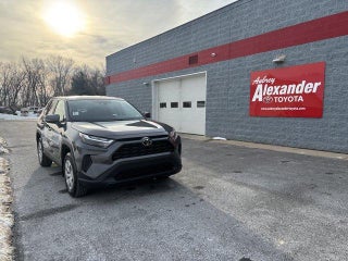 2025 Toyota RAV4 LE AWD (Natl)