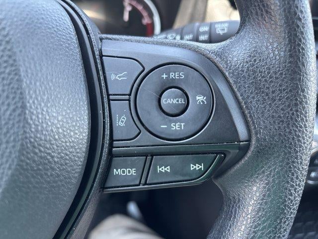 2025 Toyota RAV4 XLE AWD (Natl)