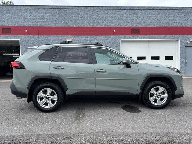 2020 Toyota RAV4 XLE AWD (Natl)