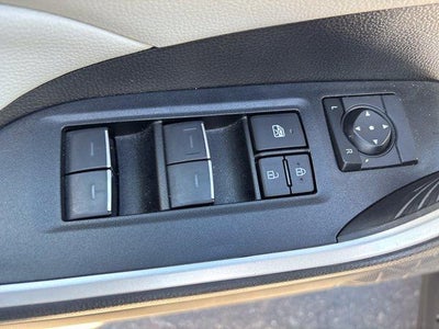 2025 Toyota RAV4 XLE AWD (Natl)