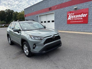 2020 Toyota RAV4 XLE AWD (Natl)