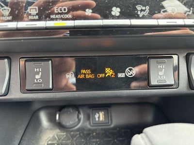 2024 Toyota RAV4 XLE AWD (Natl)