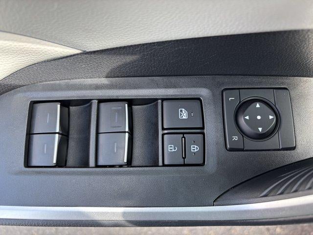 2025 Toyota RAV4 Hybrid XLE AWD (Natl)