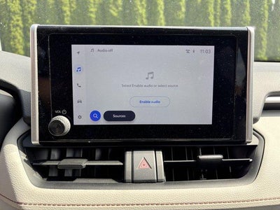 2025 Toyota RAV4 Hybrid XLE AWD (Natl)