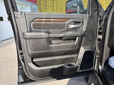 2024 RAM 2500 Laramie 4x4 Crew Cab 6'4" Box