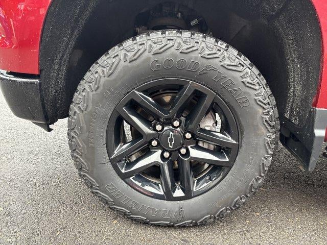 2024 Chevrolet Silverado 1500 Crew Cab Short Box 4-Wheel Drive LT Trail Boss