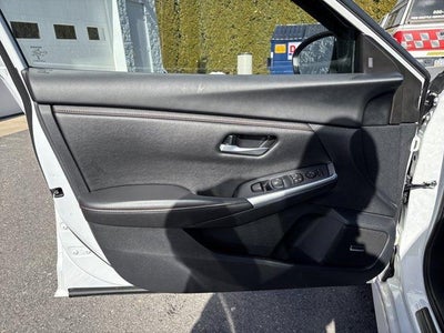 2025 Nissan Sentra SR CVT