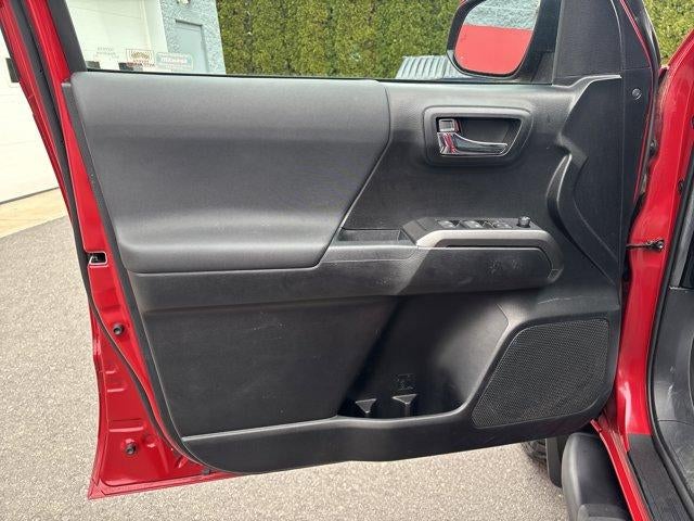 2021 Toyota Tacoma 4WD 4WD TRD Sport Double Cab 5' Bed V6 AT (Natl)