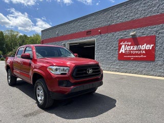 2023 Toyota Tacoma 4WD 4WD SR Double Cab 5' Bed V6 AT (GS)
