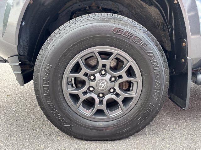 2018 Toyota Tacoma SR5 Double Cab 5' Bed V6 4x4 AT (GS)