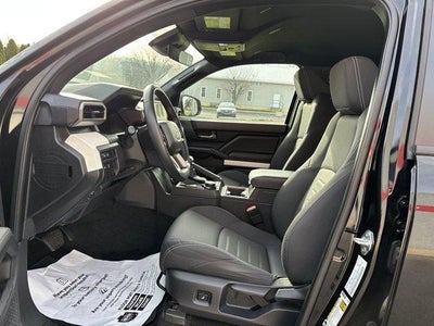 2024 Toyota Tacoma 4WD 4WD SR5 Double Cab 5' Bed AT (GS)