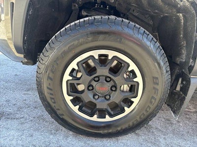 2026 Toyota Tacoma 4WD 4WD TRD Sport Double Cab 5' Bed AT (Natl)