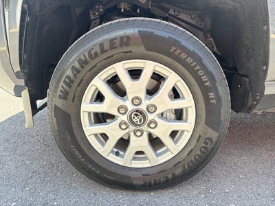 2025 Toyota Tacoma 4WD 4WD SR5 Double Cab 5' Bed AT (GS)